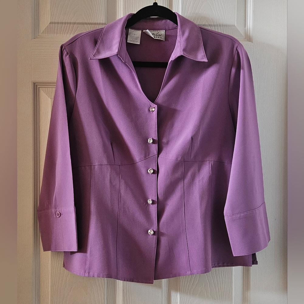 Kathy Che Stretch 3/4 Sleeve Button Down Shirt